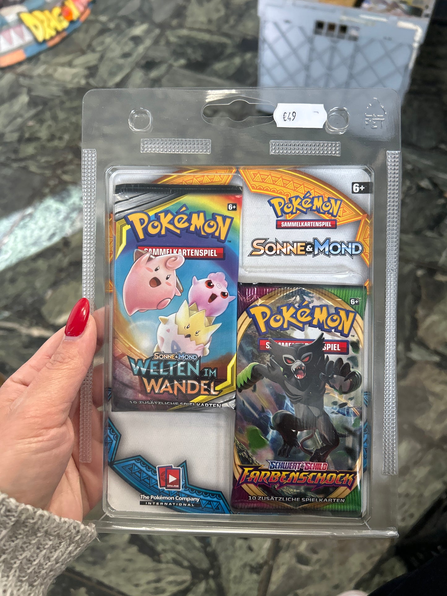Pokémon Sonne & Mond Welten im Wandel Schwert & Schild Farbenschock booster