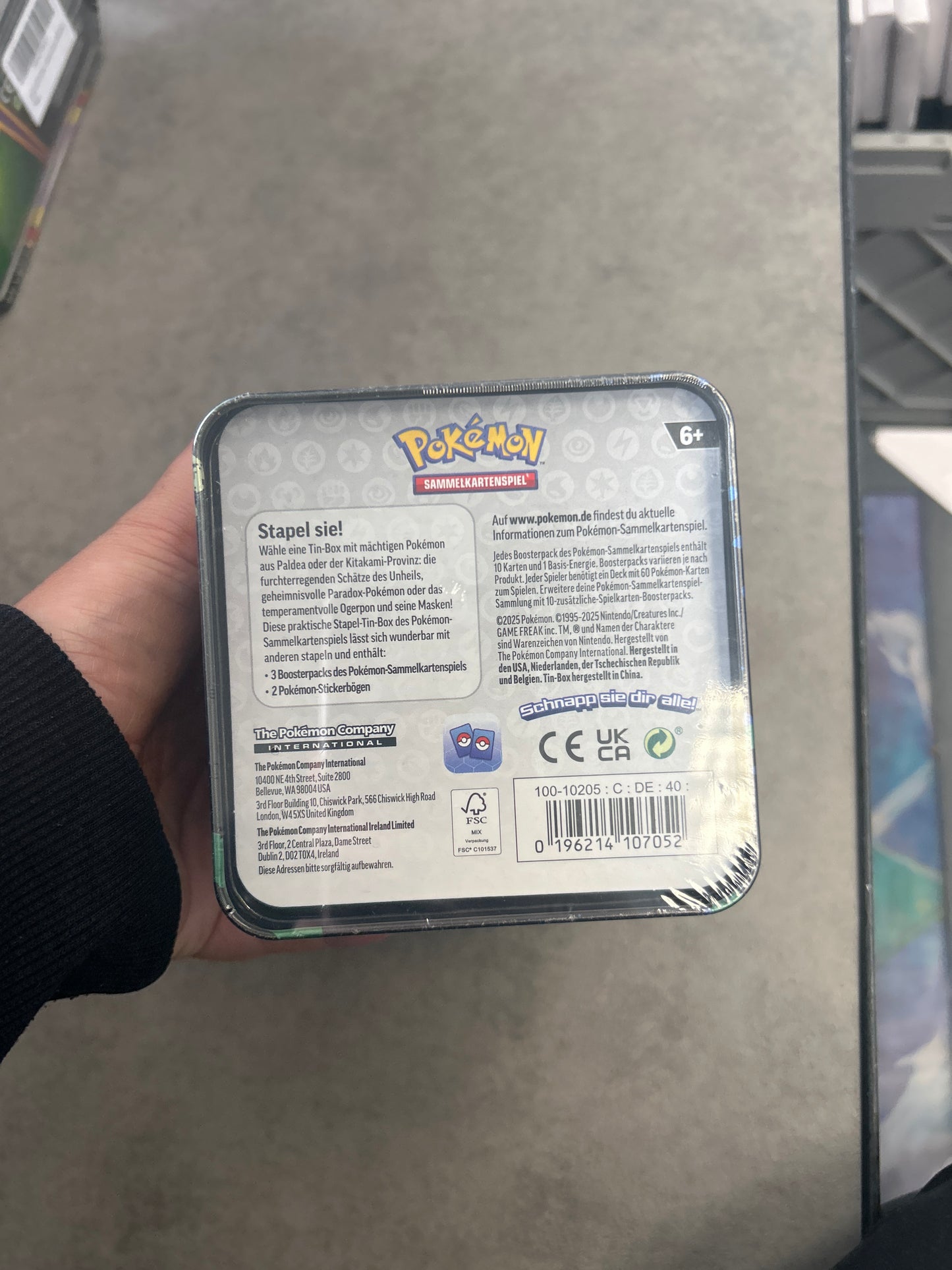 Pokémon Tin Box