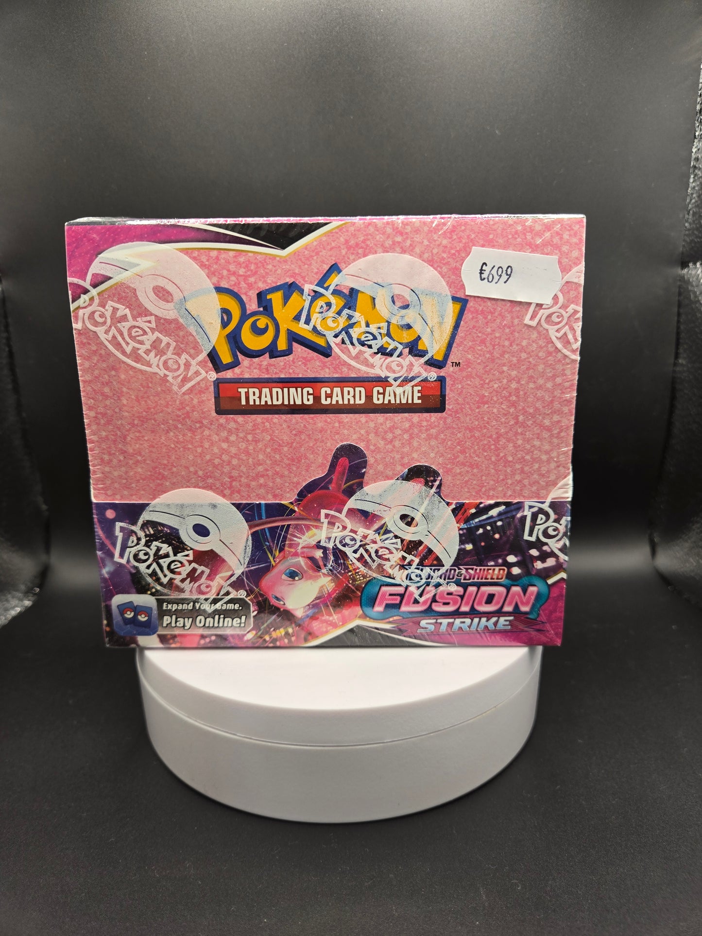 Pokémon Fusion Strike Display