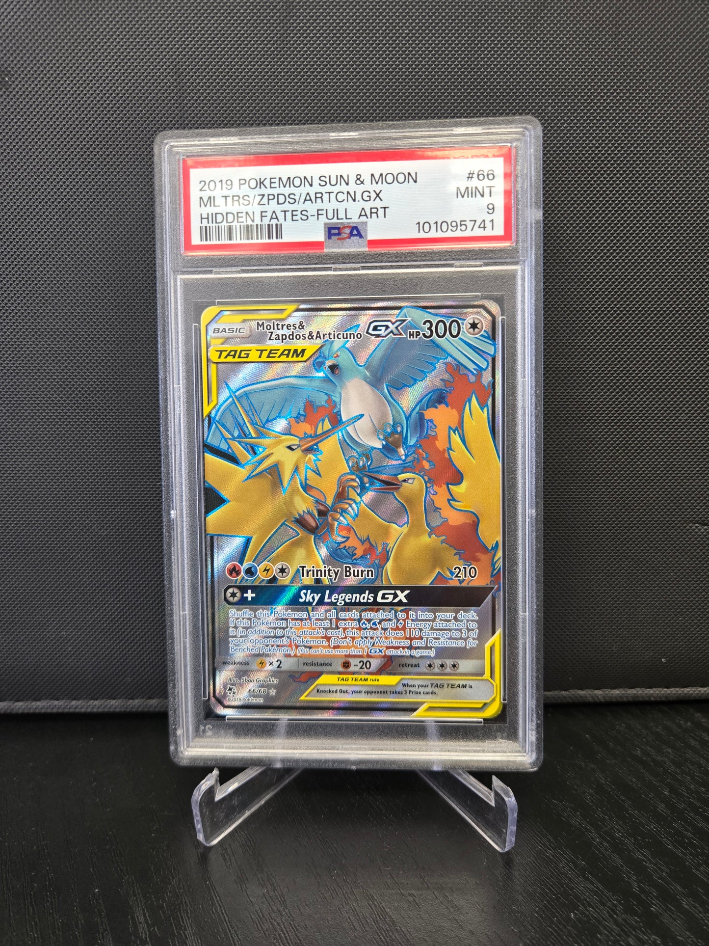Pokémon Moltres&Zapdos& Articuno GX HIF66 PSA9