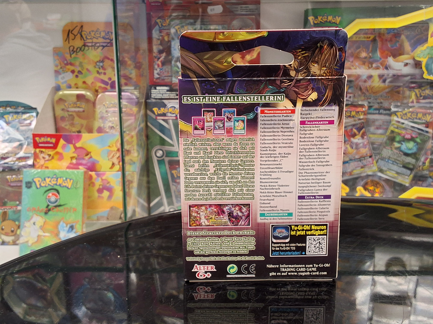 Yu Gi Oh structure Deck Beware of Traptrix
