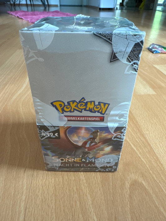 Pokemon Display 18er Nacht in Flammen Sonne Mond Sealed