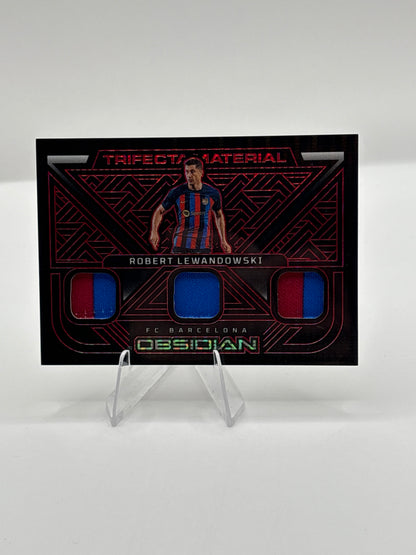 Robert Lewandowski FC Barcelona Obsidian Trifecta Material 20/44