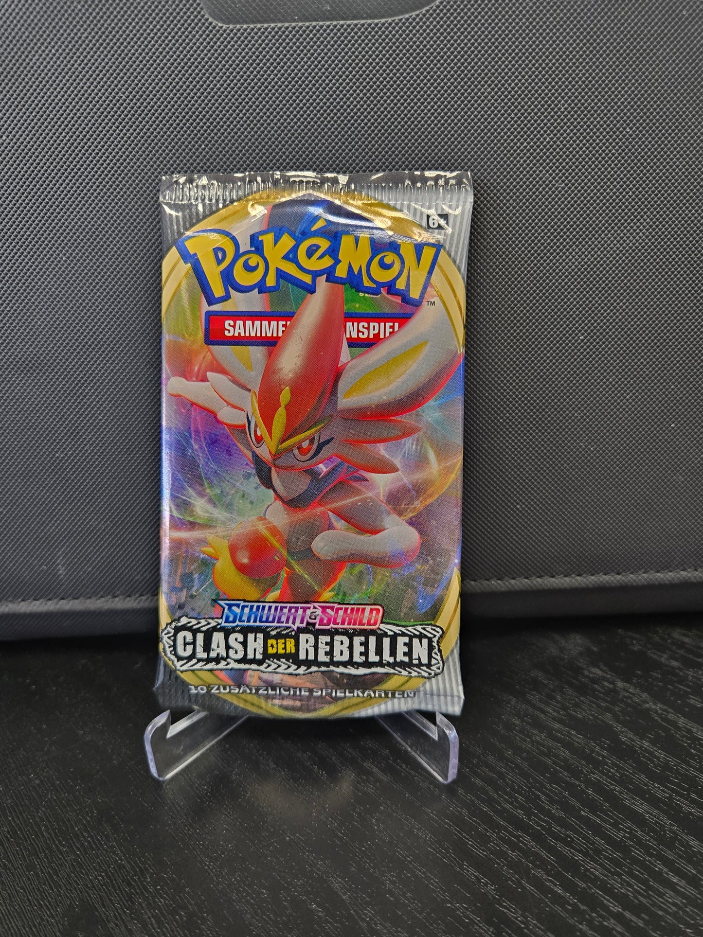 Pokémon Schwert & Schild Clash der Rebellen Booster - 1 Stück